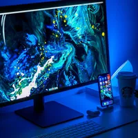 32-Inch Monitor 32-Inch Monitor