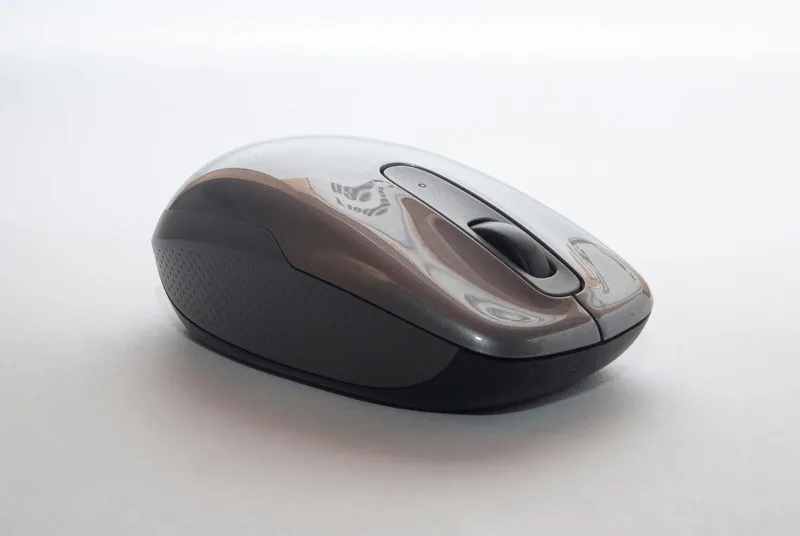 Wireless Optical Mouse Wireless Optical Mouse